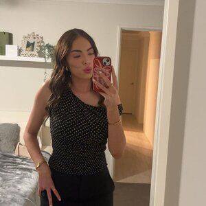 Princess Polly Men s Black and White Top